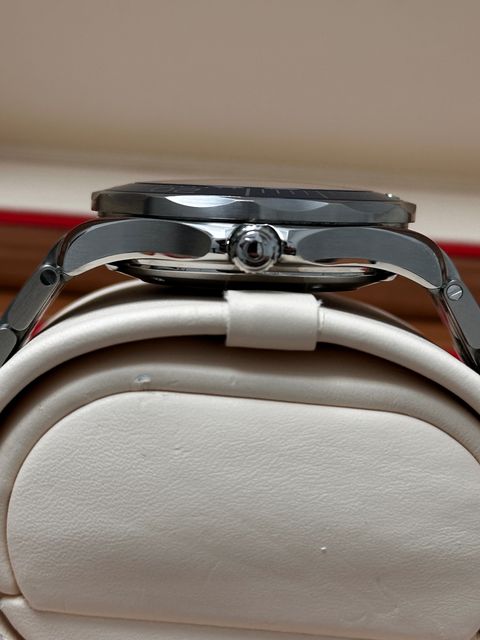 Omega Seamaster 300m 212.30.41.20.03.001 Image 7